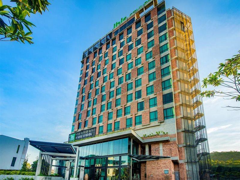 Ibis Styles Inanam 3*