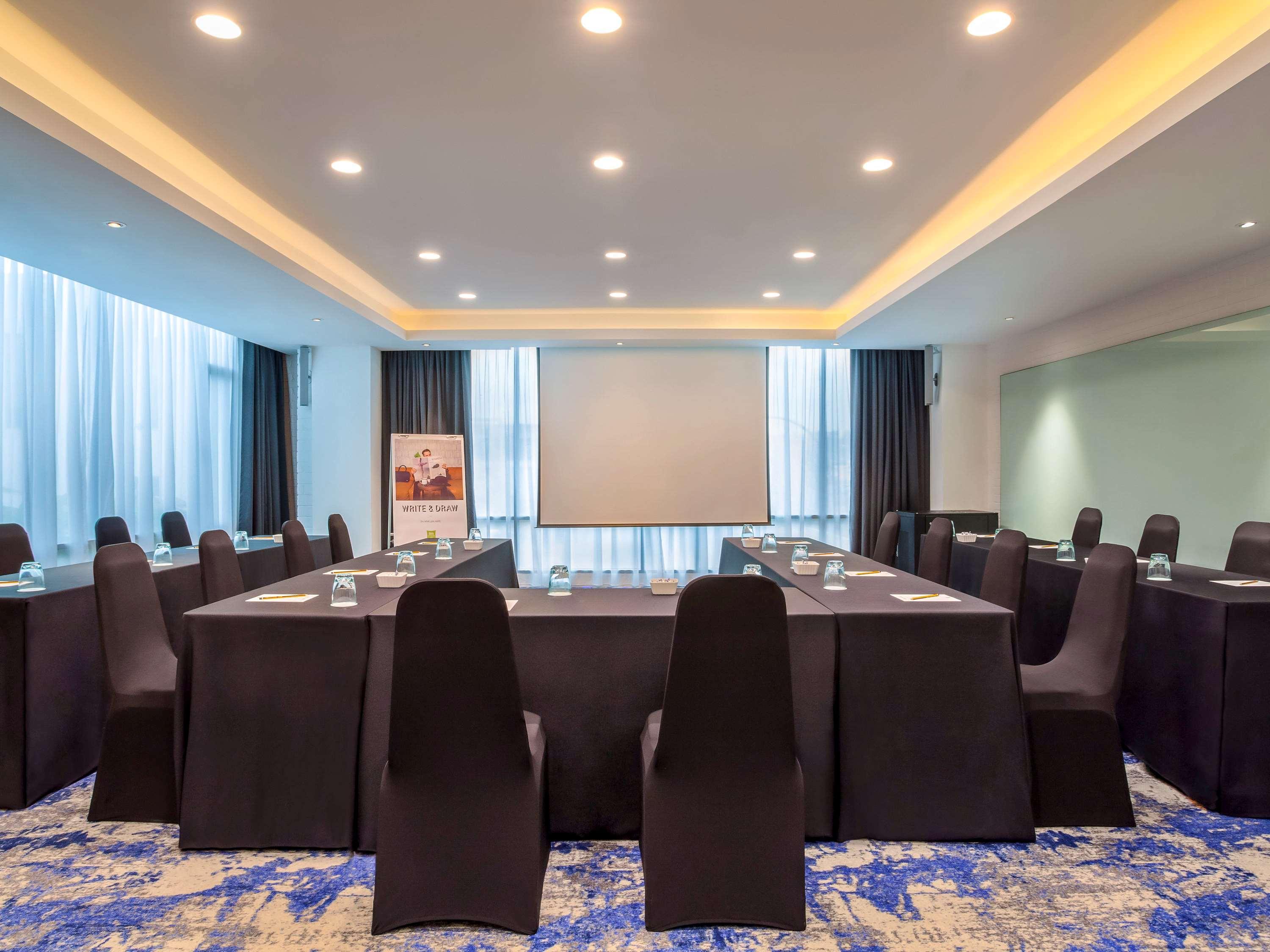 Ibis Styles Inanam 3*